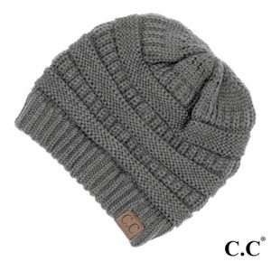 C.C Classic Cable Knit Beanie in Lt Mel Grey - NWT